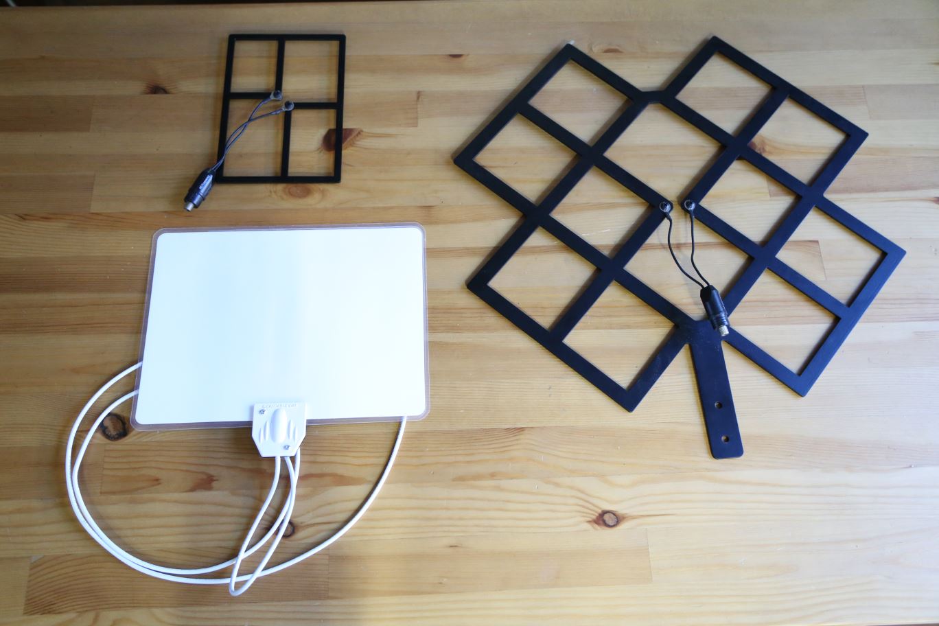 Cable Cutter antennas with the Mohu Leaf