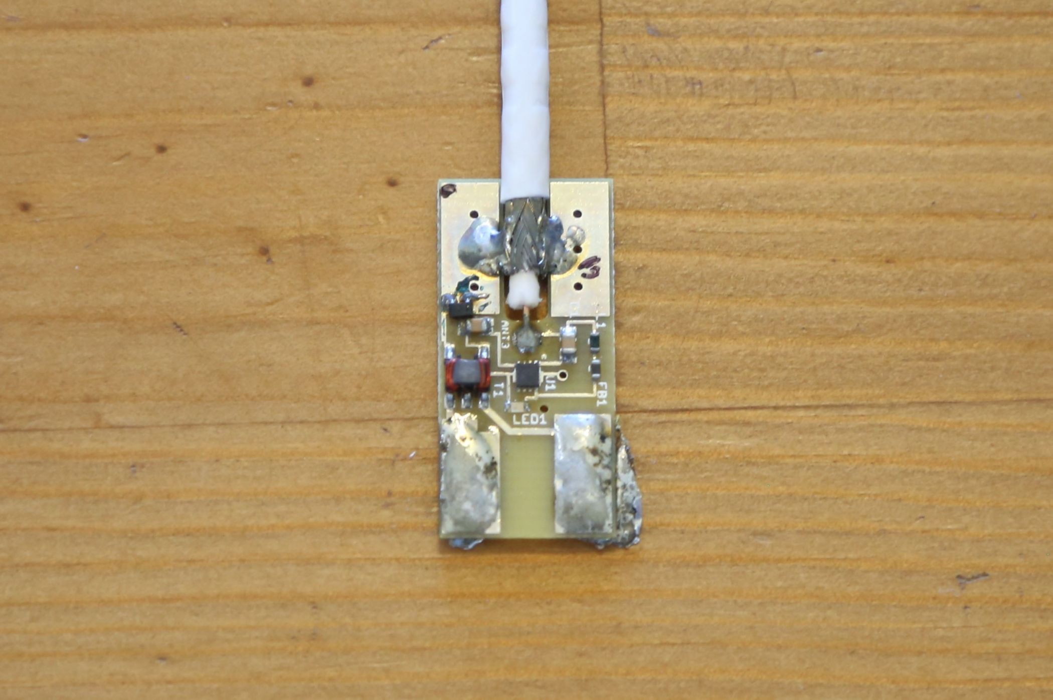 Mohu Leaf Plus amplifier circuit board